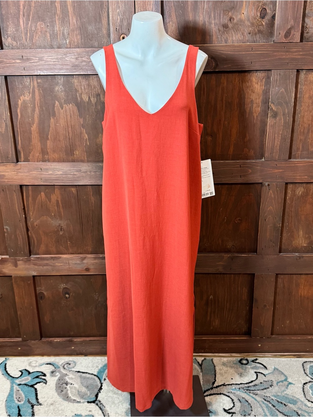 lululemon athletica Coral V-Neck Sleeveless Maxi Dress